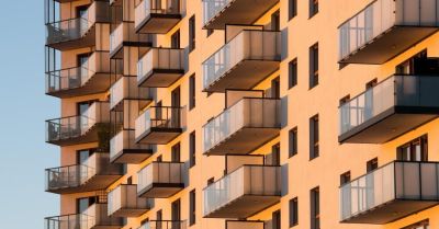 CBOS: 51 proc. badanych chce, aby państwo wspierało zakup mieszkań i budowę domów